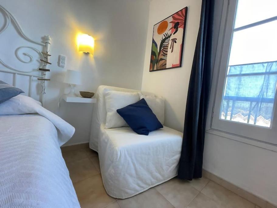 Algaiarens Apto Con Piscina Y Junto A La Playa Cala'N Blanes  Eksteriør bilde